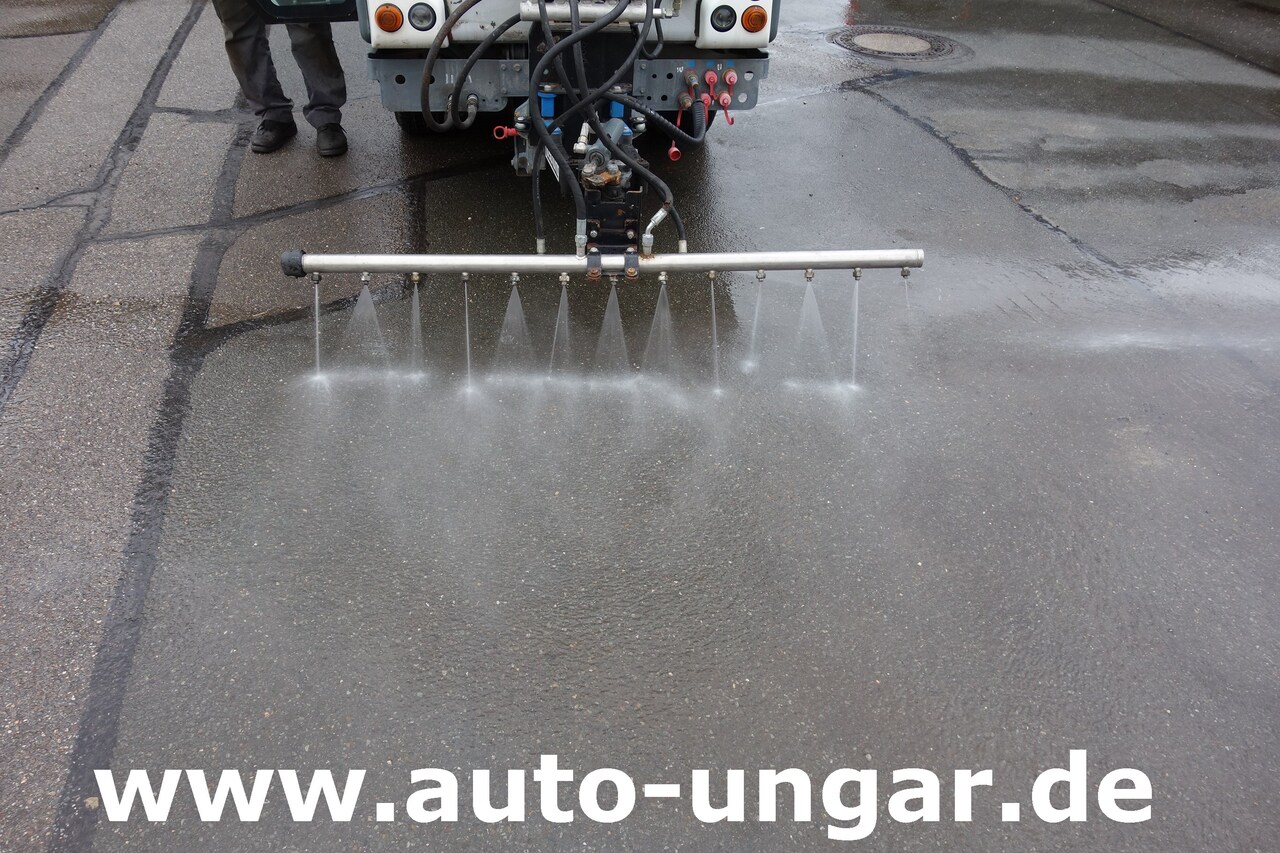Boschung L3 Schwemmfahrzeug 4-Rad Lenkung Motorschaden - Pressure washer: picture 3 Boschung L3 Schwemmfahrzeug 4-Rad Lenkung Motorschaden - Pressure washer: picture 3