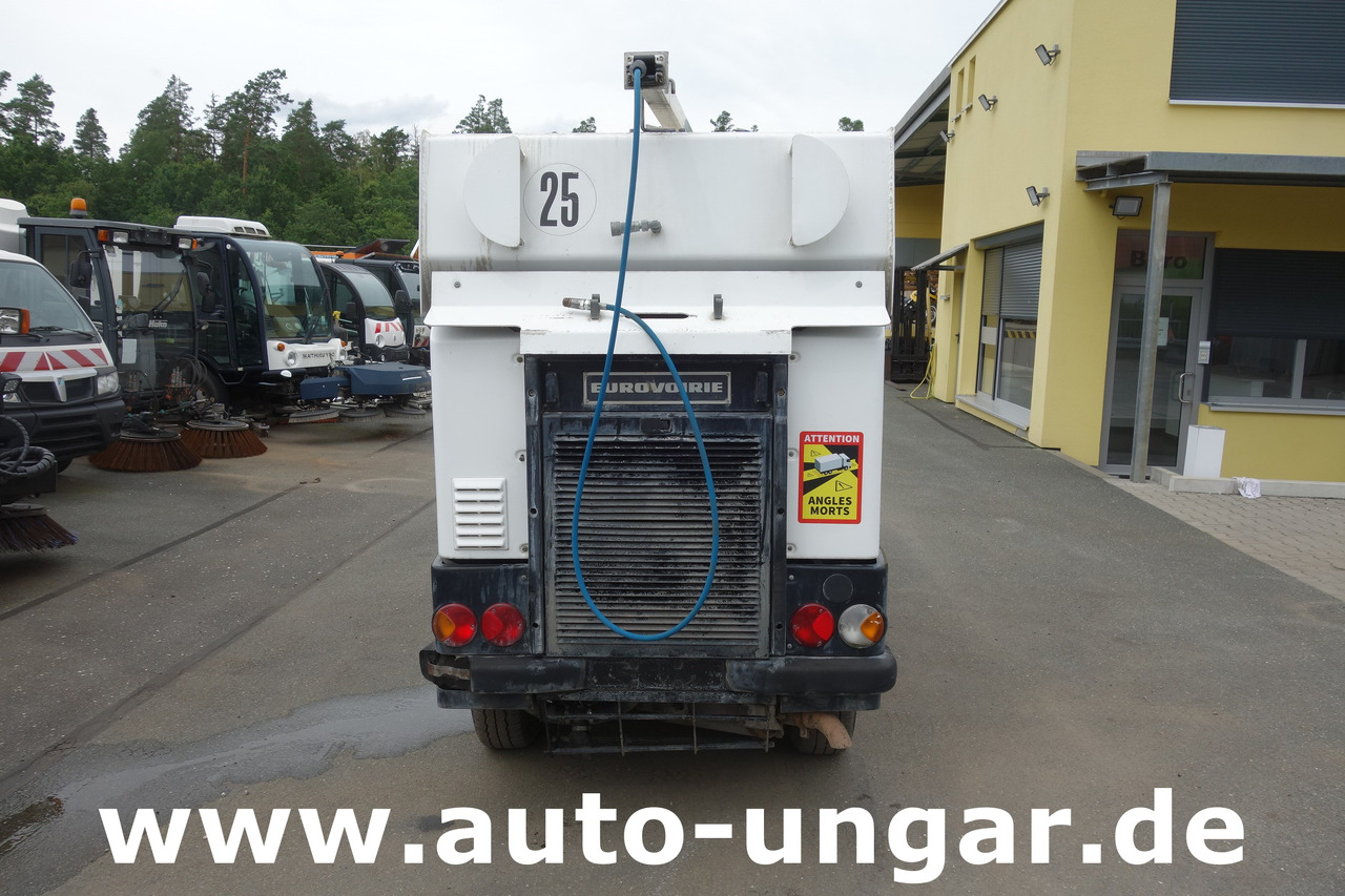 Bucher CityCat CC 2020 Bj. 2011 Schwemmfahrzeug Streetwasher Laveuse CityLav - Cleaning machinery: picture 5 Bucher CityCat CC 2020 Bj. 2011 Schwemmfahrzeug Streetwasher Laveuse CityLav - Cleaning machinery: picture 5