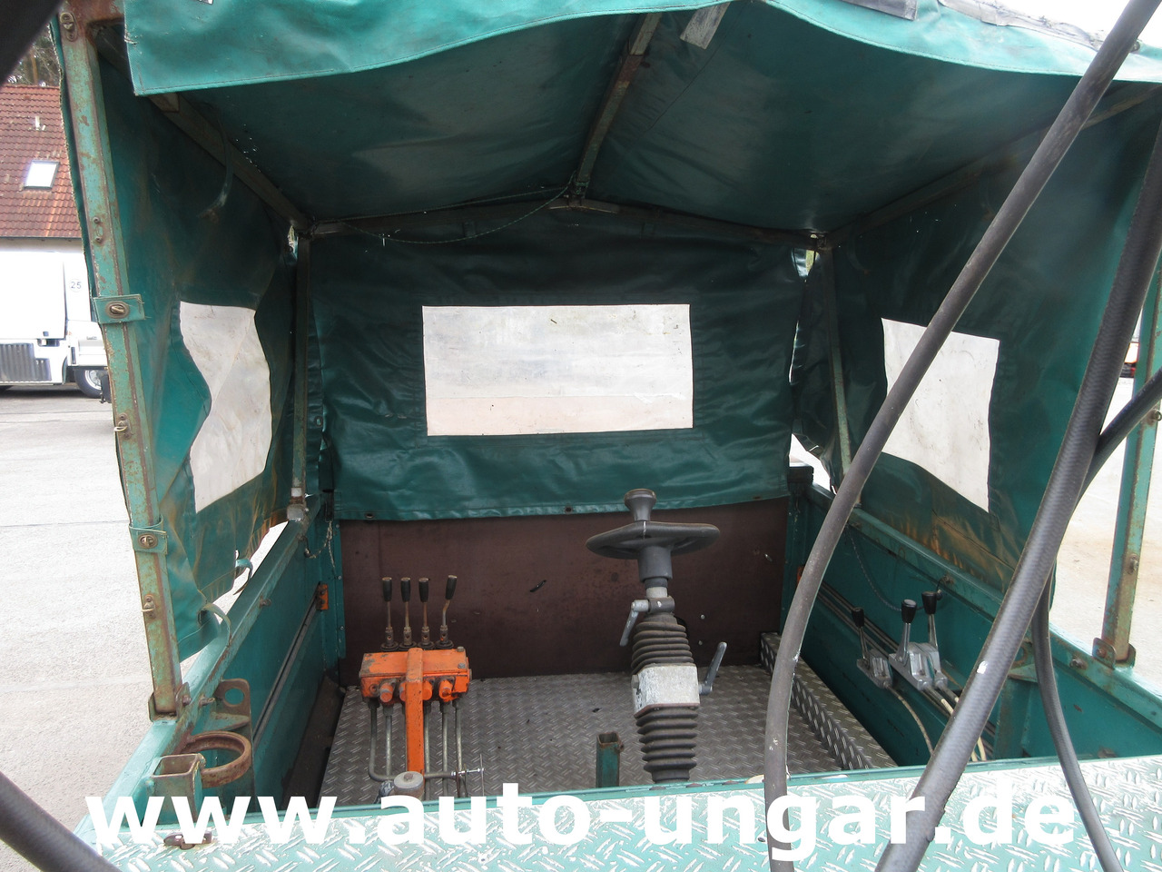 Conver C 430 H Mähboot mit T-Balken und Rechen Aquatic Weed Harvester Schneidboot - Boom mower: picture 2 Conver C 430 H Mähboot mit T-Balken und Rechen Aquatic Weed Harvester Schneidboot - Boom mower: picture 2