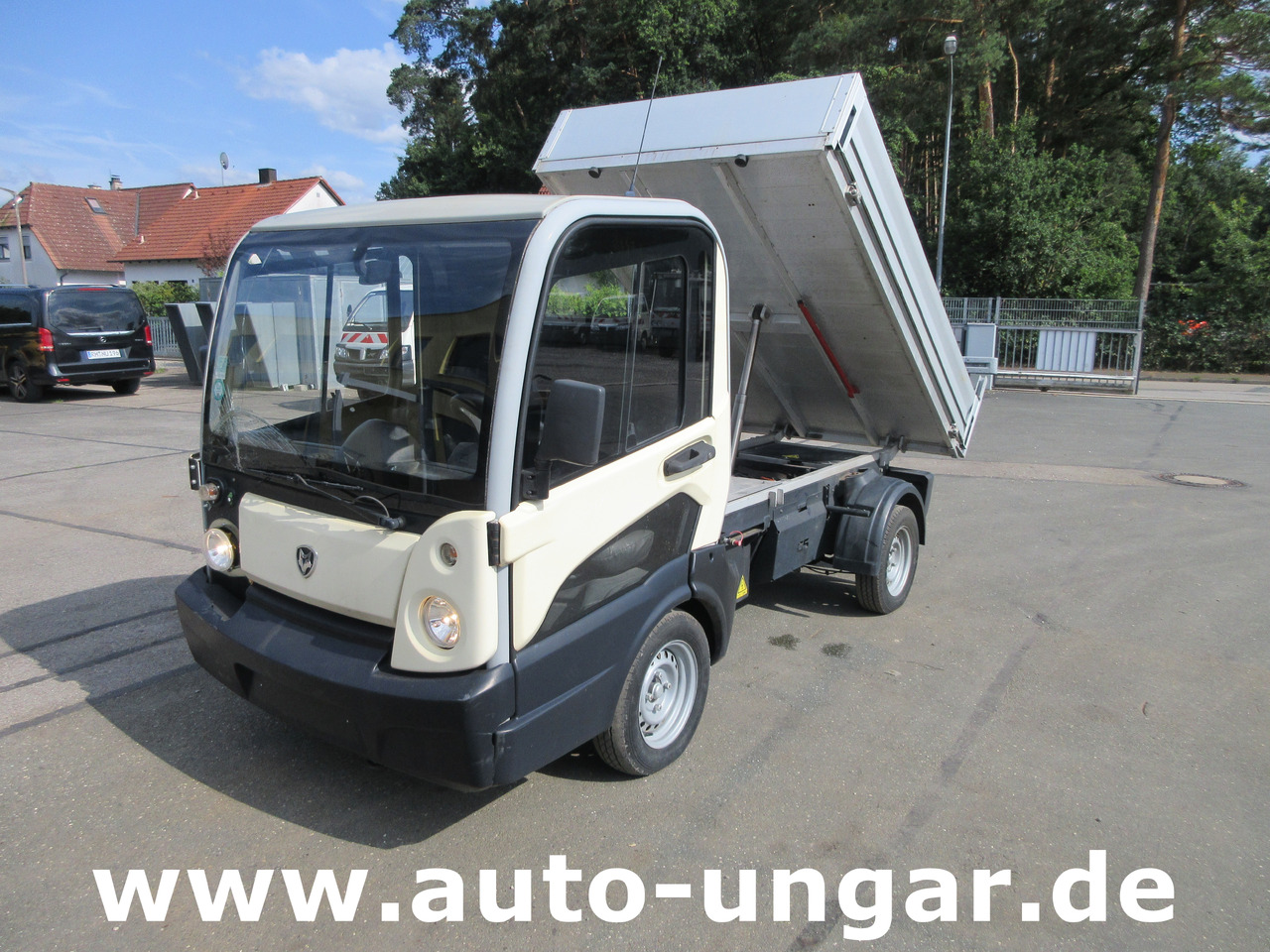 GOUPIL G5 E Kipper Unfall- und Getriebeschaden Elektrofahrzeug Bj 2014 - Electric utility vehicle: picture 1 GOUPIL G5 E Kipper Unfall- und Getriebeschaden Elektrofahrzeug Bj 2014 - Electric utility vehicle: picture 1