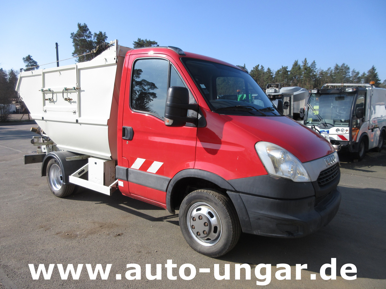 Iveco 35C13 TECNO URBIS 6 Müllwagen 3.500kg Micro BOM Mini Garbage Truck - Garbage truck: picture 1 Iveco 35C13 TECNO URBIS 6 Müllwagen 3.500kg Micro BOM Mini Garbage Truck - Garbage truck: picture 1
