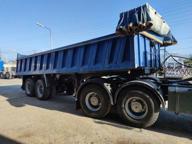Fruehauf Tipper 2 Axles - Tipper semi-trailer: picture 5 Fruehauf Tipper 2 Axles - Tipper semi-trailer: picture 5
