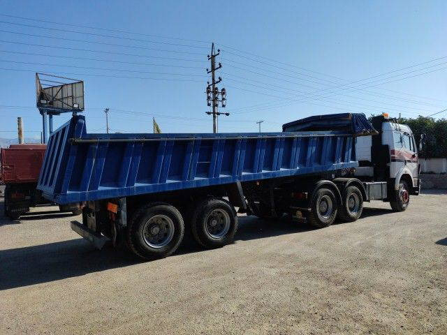 Fruehauf Tipper 2 Axles - Tipper semi-trailer: picture 4 Fruehauf Tipper 2 Axles - Tipper semi-trailer: picture 4