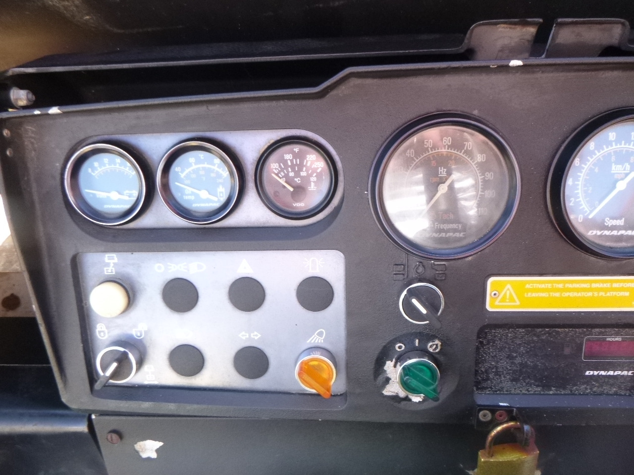 Road roller DYNAPAC CC432V: picture 33 Road roller DYNAPAC CC432V: picture 33