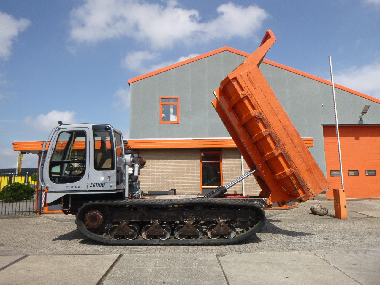 Crawler dumper HITACHI CG110D-SC: picture 23