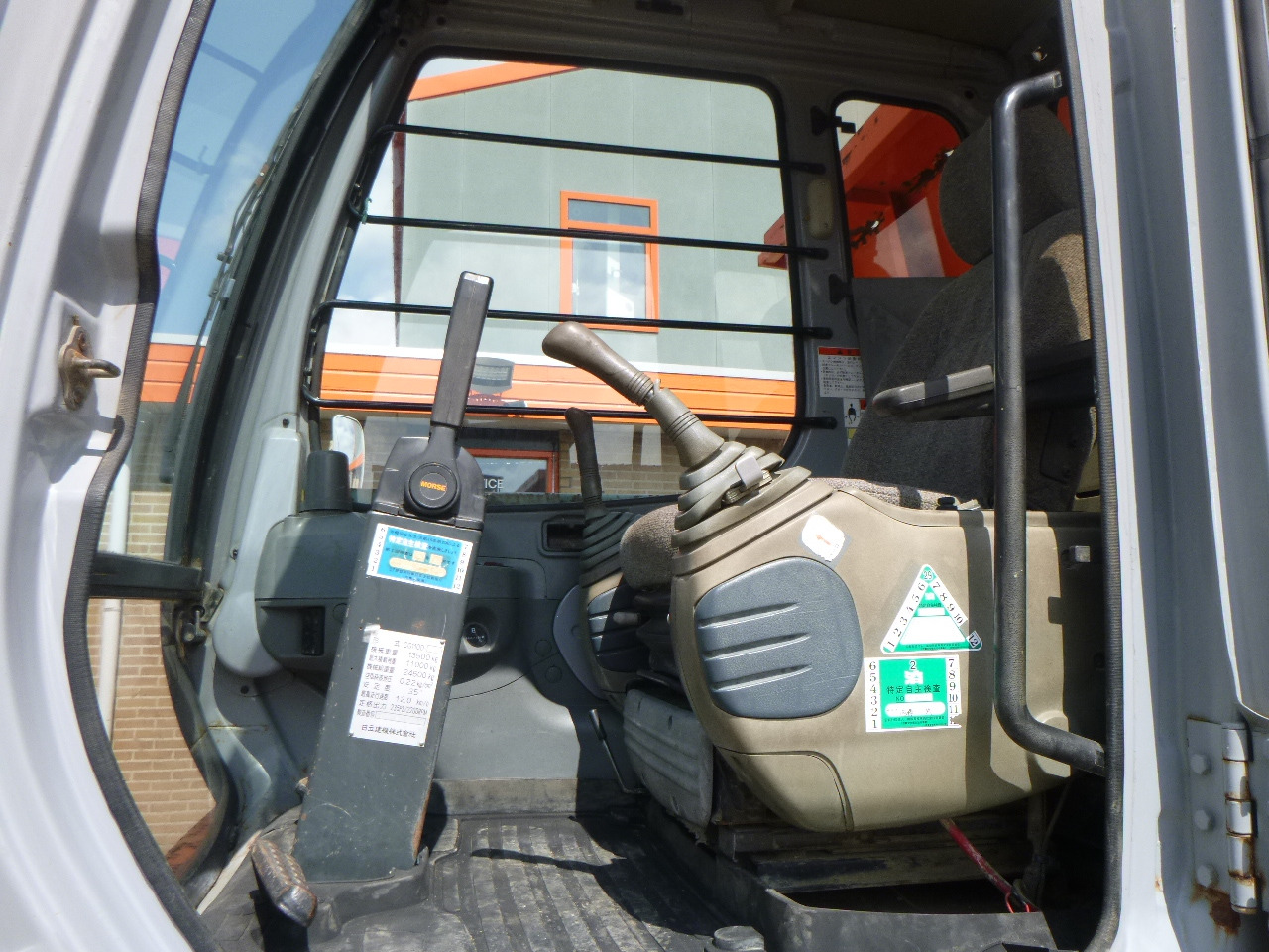 Crawler dumper HITACHI CG110D-SC: picture 14