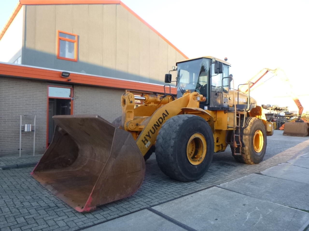 HYUNDAI HL770-7A - Wheel loader: picture 1 HYUNDAI HL770-7A - Wheel loader: picture 1