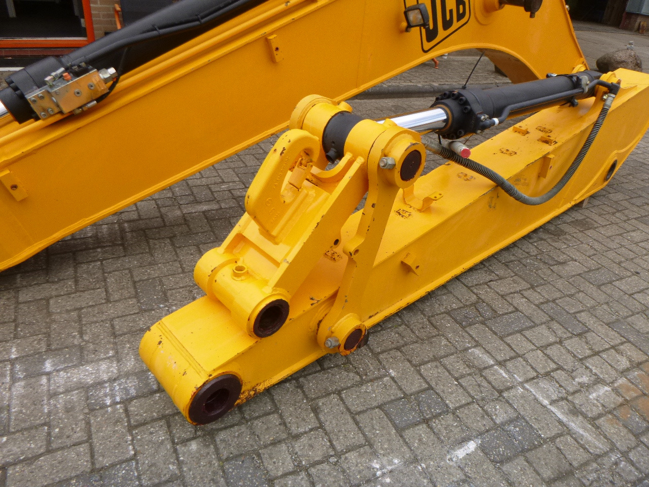 New Boom for Crawler excavator JCB JS200/JS210/JS220: picture 8 New Boom for Crawler excavator JCB JS200/JS210/JS220: picture 8