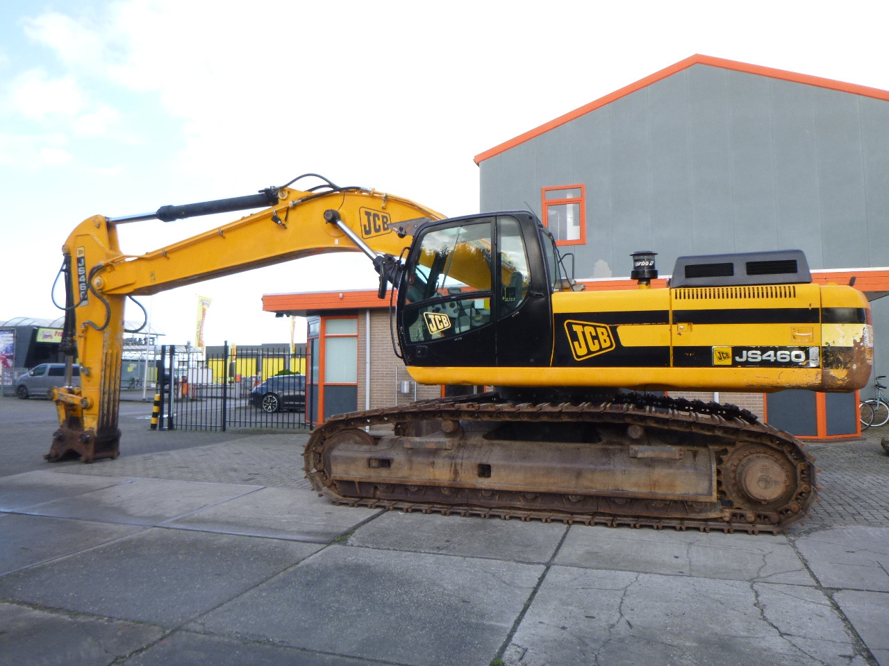 Crawler excavator JCB JS460LC: picture 7