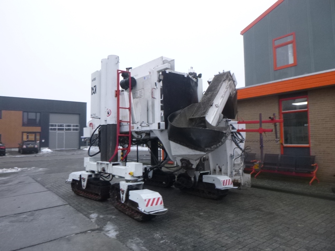 MILLER FORMLESS M-8100 - Slipform paver: picture 2 MILLER FORMLESS M-8100 - Slipform paver: picture 2