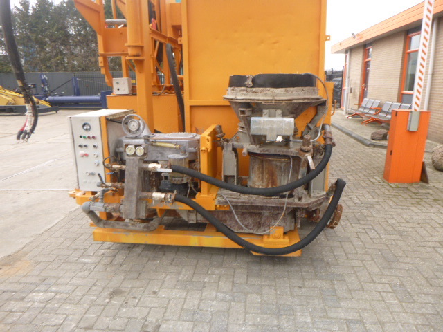 Concrete equipment MOROOKA MST1500VD - D-SFC1C-11M: picture 6 Concrete equipment MOROOKA MST1500VD - D-SFC1C-11M: picture 6