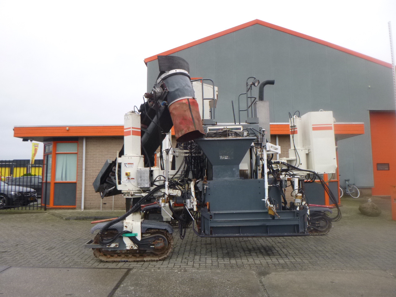 TEREX SF2003 - Slipform paver: picture 2 TEREX SF2003 - Slipform paver: picture 2