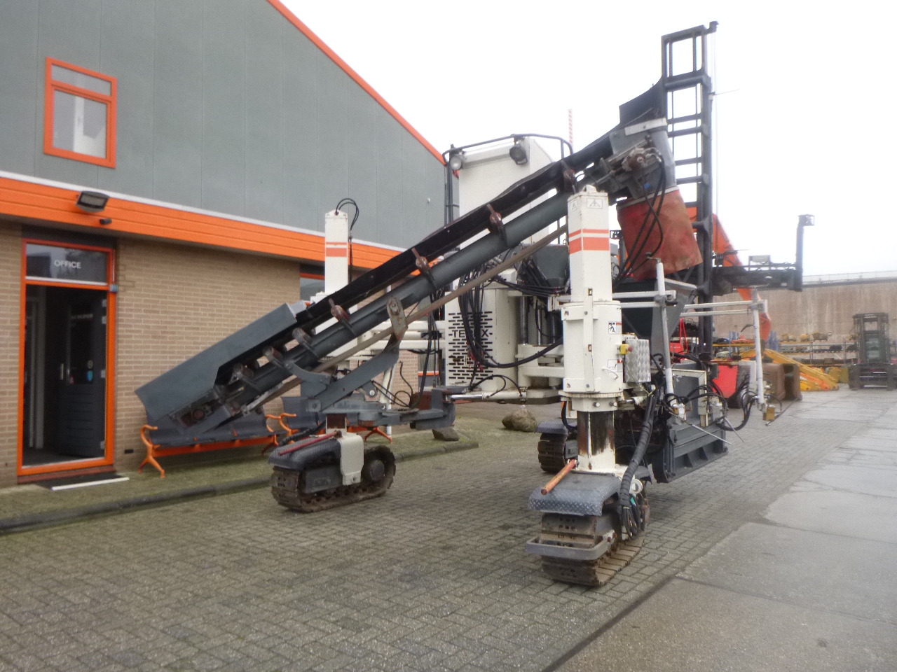 TEREX SF2003 - Slipform paver: picture 3 TEREX SF2003 - Slipform paver: picture 3