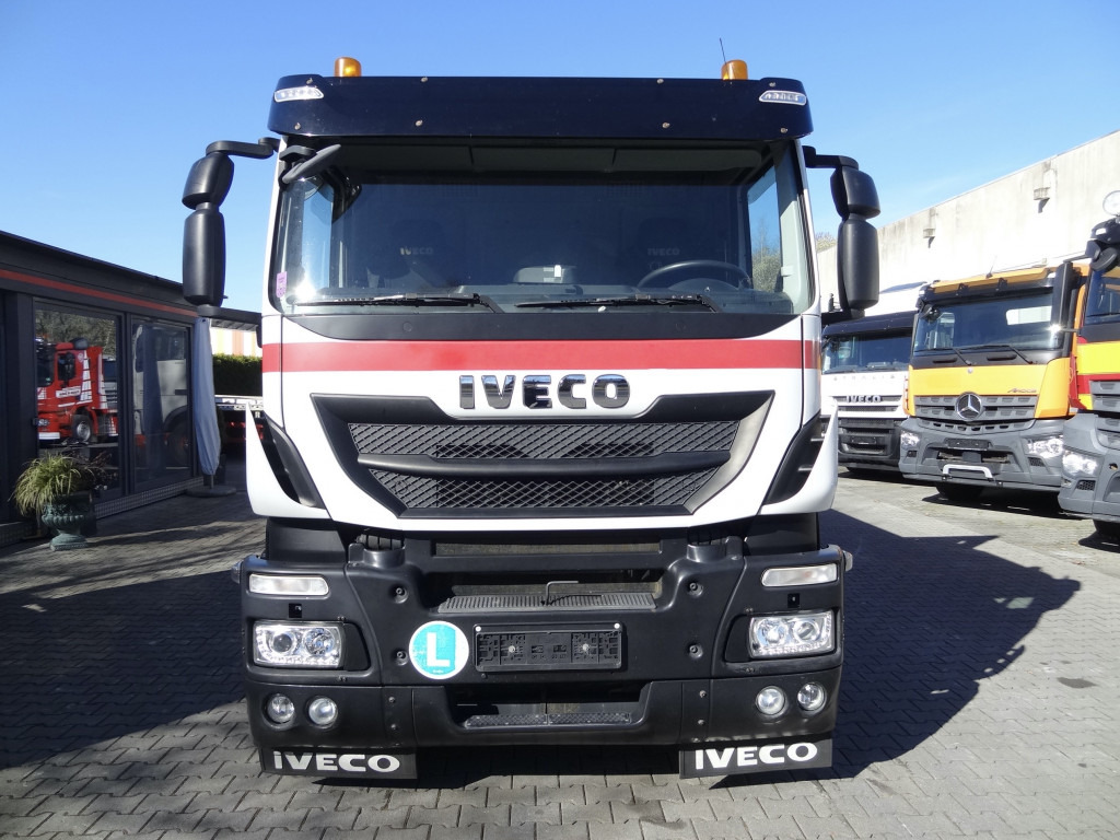 Iveco Stralis 420 6X2 Montagekran Fassi F335 28Meter leasing Iveco Stralis 420 6X2 Montagekran Fassi F335 28Meter: picture 8