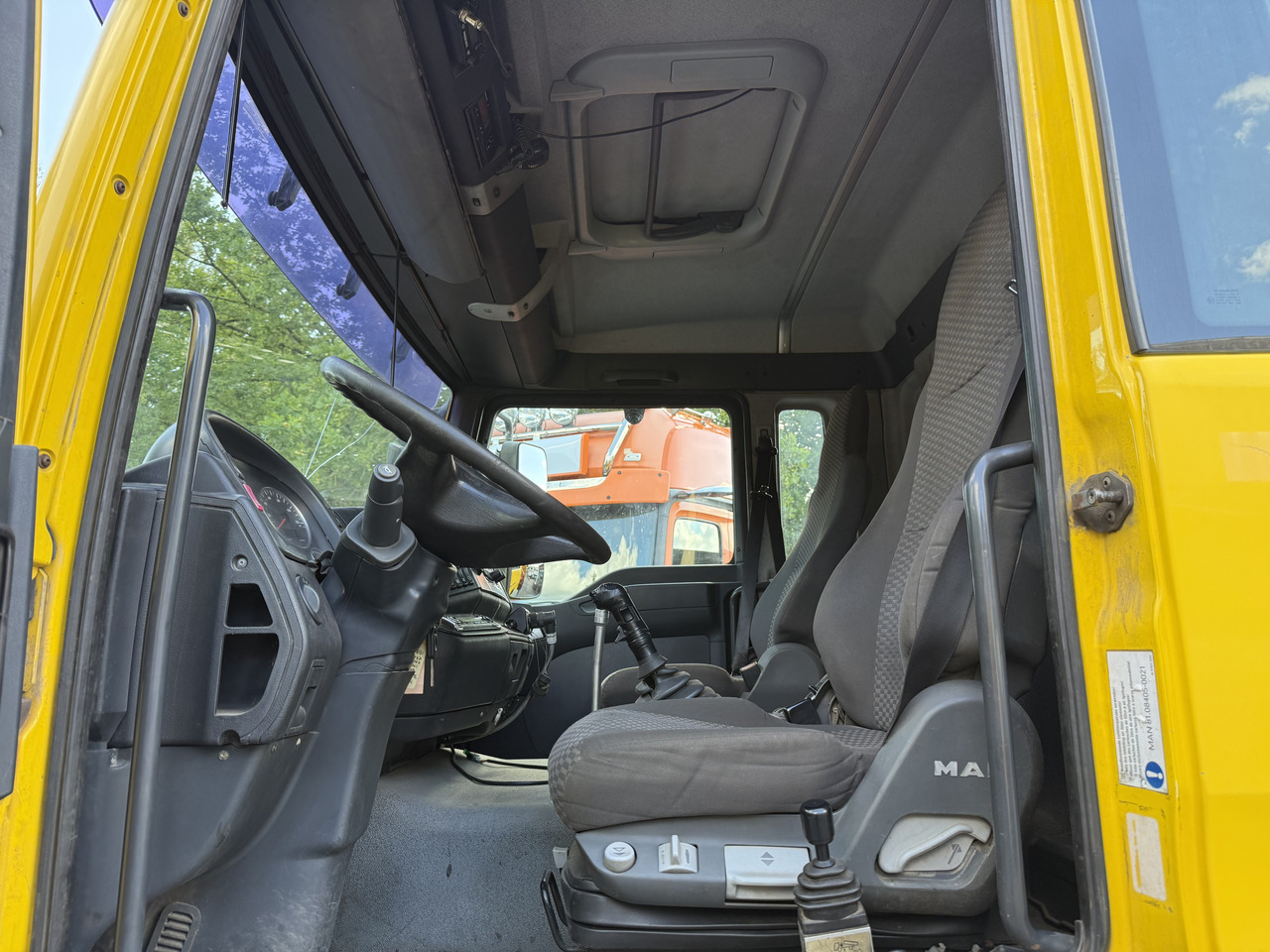 Tipper, Crane truck MAN TGA 26.360 6X2 Kipper Kran Palfinger 15500: picture 6