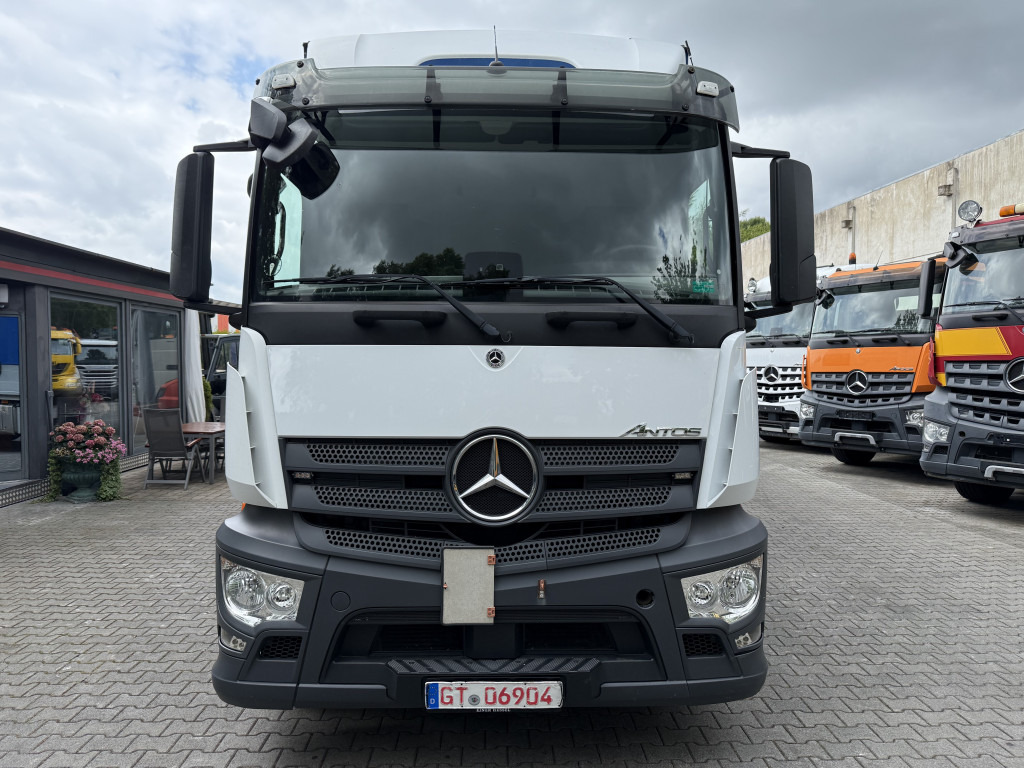 Curtain side truck Mercedes-Benz Actros/ Antos 1827: picture 8