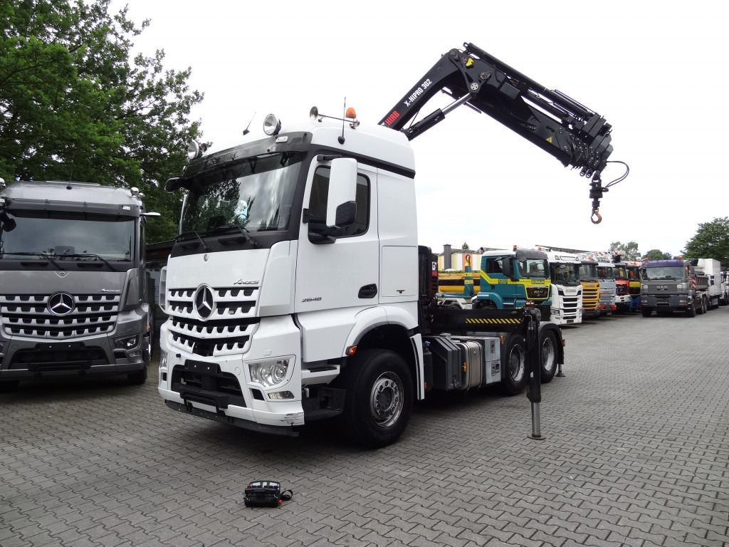 Mercedes-Benz Arocs 2648 LS 6X4 Kran Hiab X-HiPro 302 - Crane truck, Tractor truck: picture 1 Mercedes-Benz Arocs 2648 LS 6X4 Kran Hiab X-HiPro 302 - Crane truck, Tractor truck: picture 1