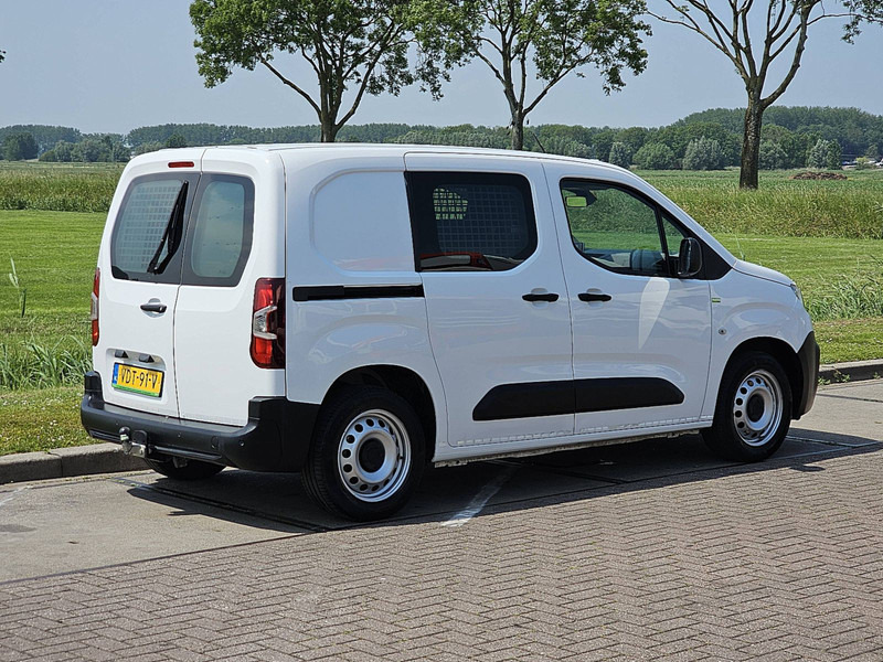Citroën Berlingo 1.5 L1 Airco Navi Euro6! - Closed box van: picture 3 Citroën Berlingo 1.5 L1 Airco Navi Euro6! - Closed box van: picture 3