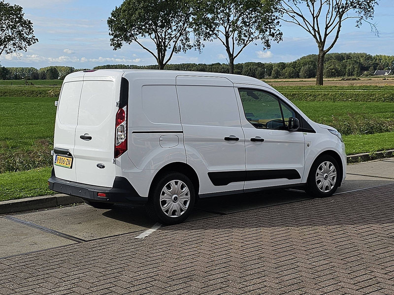 Ford Transit Connect 1.5 L1 Navi 3-Zits Euro6 - Closed box van: picture 3 Ford Transit Connect 1.5 L1 Navi 3-Zits Euro6 - Closed box van: picture 3