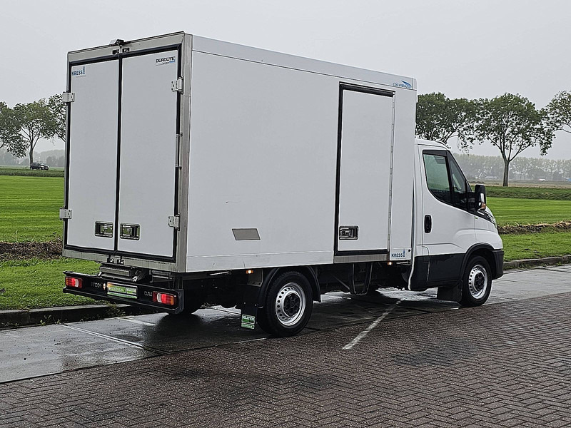 Iveco Daily 35S16 Bakwagen Koel/Vries - Refrigerated delivery van: picture 3 Iveco Daily 35S16 Bakwagen Koel/Vries - Refrigerated delivery van: picture 3