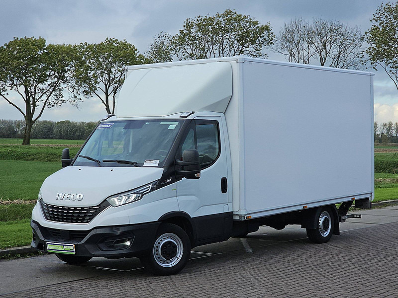 Iveco Daily 35S18 3.0ltr ac aut. EUR6 - Closed box van: picture 2 Iveco Daily 35S18 3.0ltr ac aut. EUR6 - Closed box van: picture 2