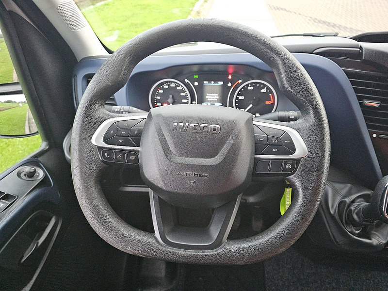 Panel van Iveco Daily 50C18 L2H3 3.0Ltr Automaat: picture 11 Panel van Iveco Daily 50C18 L2H3 3.0Ltr Automaat: picture 11
