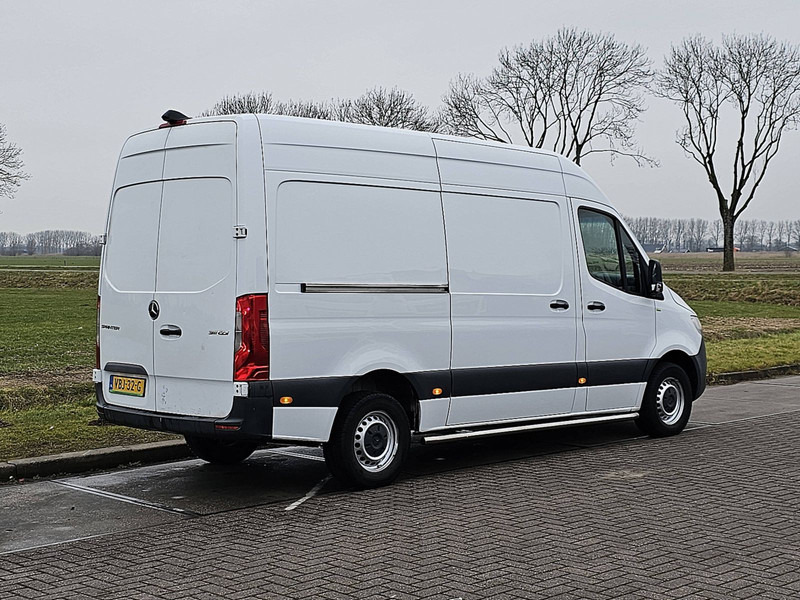 Mercedes-Benz Sprinter 311 L2H2 Wp-Inrichting ! - Panel van: picture 3 Mercedes-Benz Sprinter 311 L2H2 Wp-Inrichting ! - Panel van: picture 3
