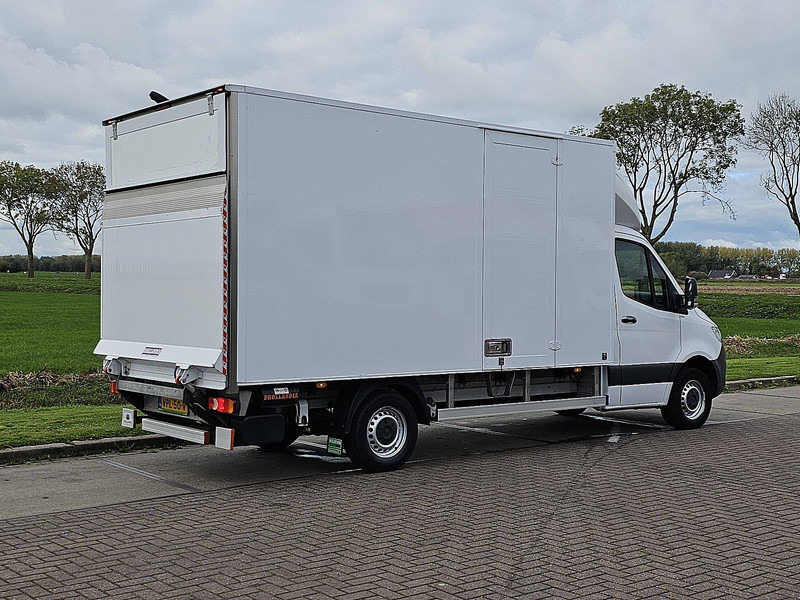 Mercedes-Benz Sprinter 314 Bakwagen Laadklep! - Closed box van: picture 3 Mercedes-Benz Sprinter 314 Bakwagen Laadklep! - Closed box van: picture 3
