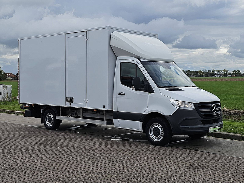 Mercedes-Benz Sprinter 314 Bakwagen Laadklep! - Closed box van: picture 5 Mercedes-Benz Sprinter 314 Bakwagen Laadklep! - Closed box van: picture 5