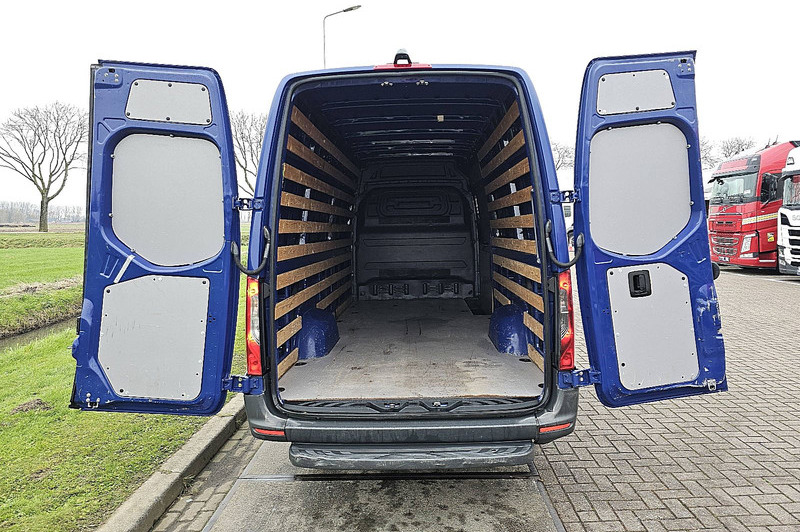 Panel van Mercedes-Benz Sprinter 315 CDI AUT. L3H2: picture 13