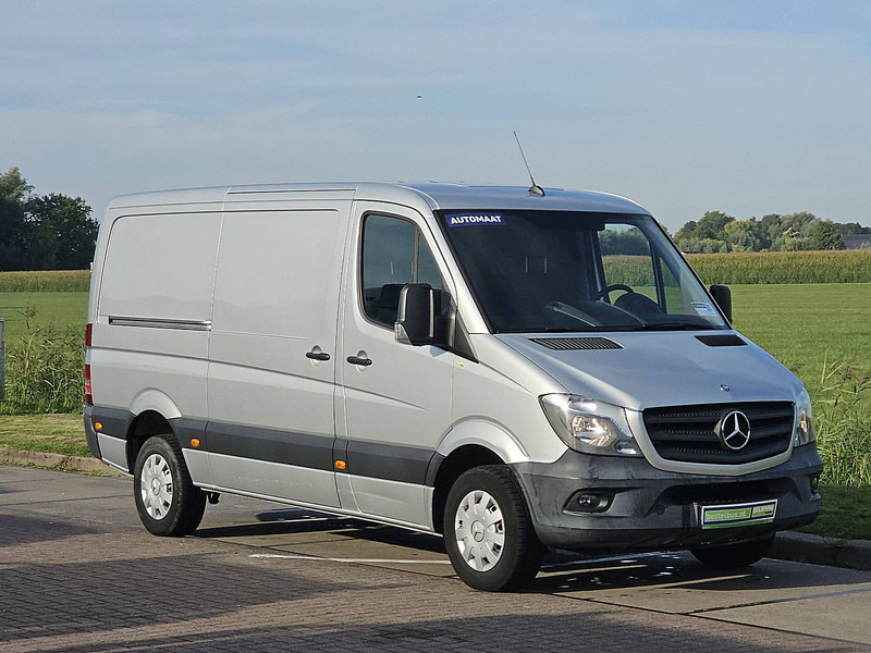 Mercedes-Benz Sprinter 319 V6 3.0 ltr aut EURO6 - Small van: picture 5 Mercedes-Benz Sprinter 319 V6 3.0 ltr aut EURO6 - Small van: picture 5