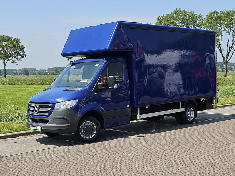 Mercedes-Benz Sprinter 516 Bakwagen Laadklep! - Closed box van: picture 2 Mercedes-Benz Sprinter 516 Bakwagen Laadklep! - Closed box van: picture 2