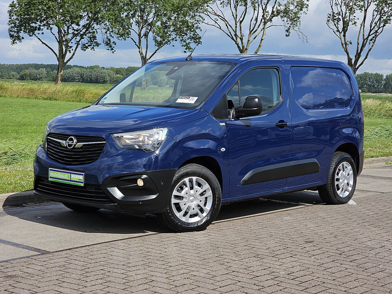 Opel Combo 1.3 L1 Navi PDC Trekhaak - Small van: picture 2 Opel Combo 1.3 L1 Navi PDC Trekhaak - Small van: picture 2