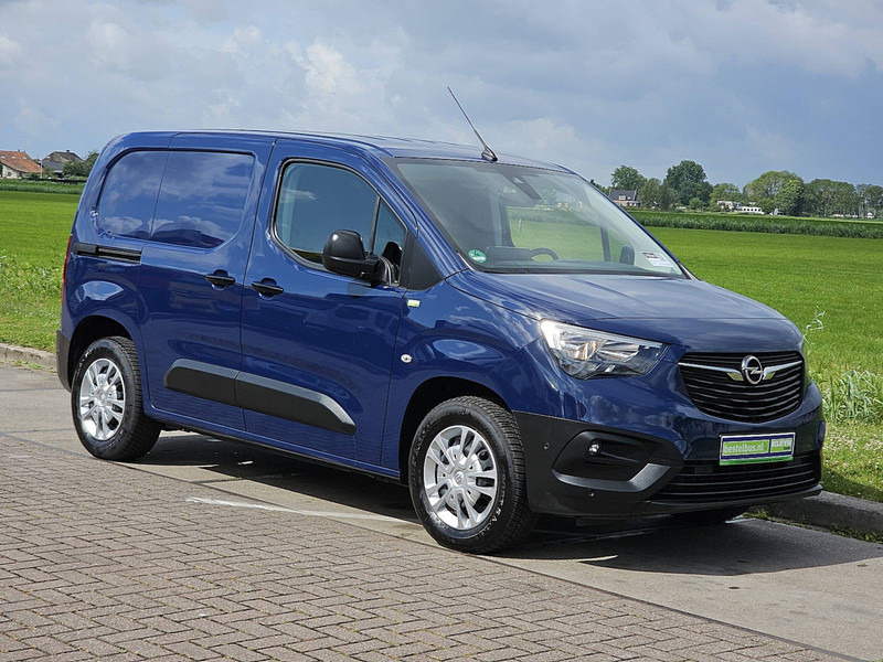 Opel Combo 1.3 L1 Navi PDC Trekhaak - Small van: picture 5 Opel Combo 1.3 L1 Navi PDC Trekhaak - Small van: picture 5