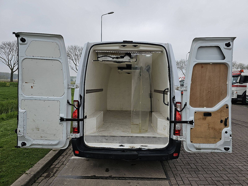Refrigerated delivery van Renault Master T35 bi-temp EURO6: picture 14