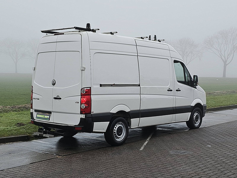Volkswagen Crafter 35 2.0 L2H2 Airco Trekhaak! - Panel van: picture 3 Volkswagen Crafter 35 2.0 L2H2 Airco Trekhaak! - Panel van: picture 3