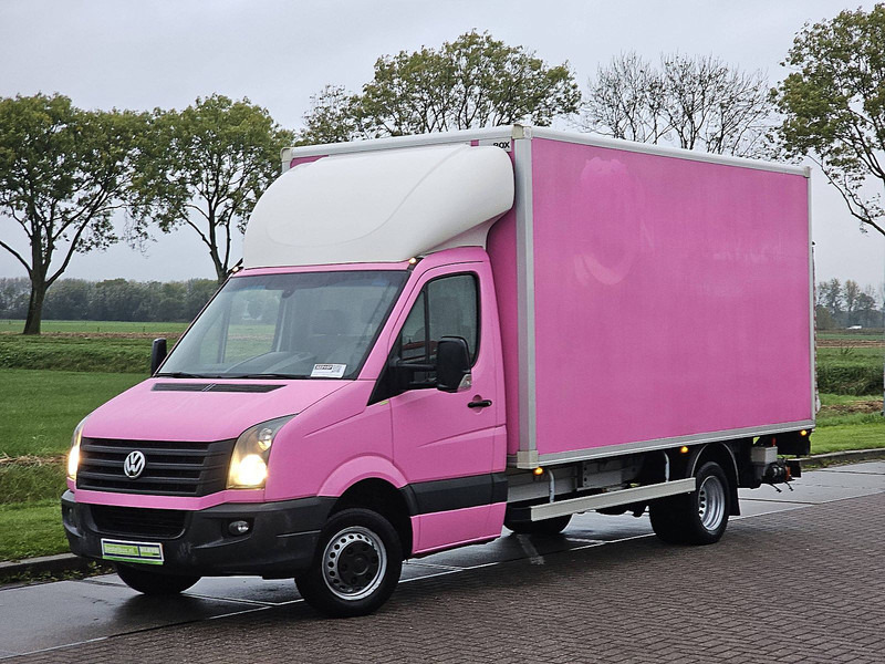 Volkswagen Crafter - Closed box van: picture 2 Volkswagen Crafter - Closed box van: picture 2