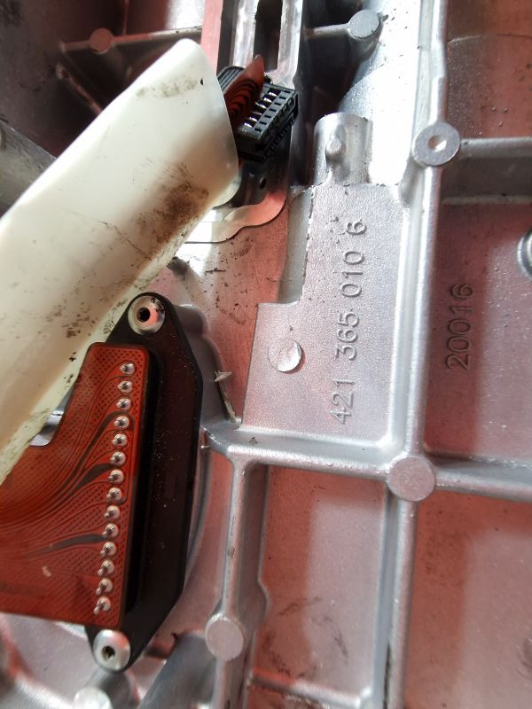 Volvo AT2612D Wabco Gearshift Mechanism Gearbox - Gearbox: picture 2 Volvo AT2612D Wabco Gearshift Mechanism Gearbox - Gearbox: picture 2