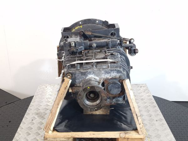 ZF 6S850 Gearbox - Gearbox: picture 5 ZF 6S850 Gearbox - Gearbox: picture 5