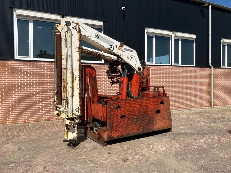 Hiab R300-S3 R300-S3 - Truck mounted crane: picture 1 Hiab R300-S3 R300-S3 - Truck mounted crane: picture 1