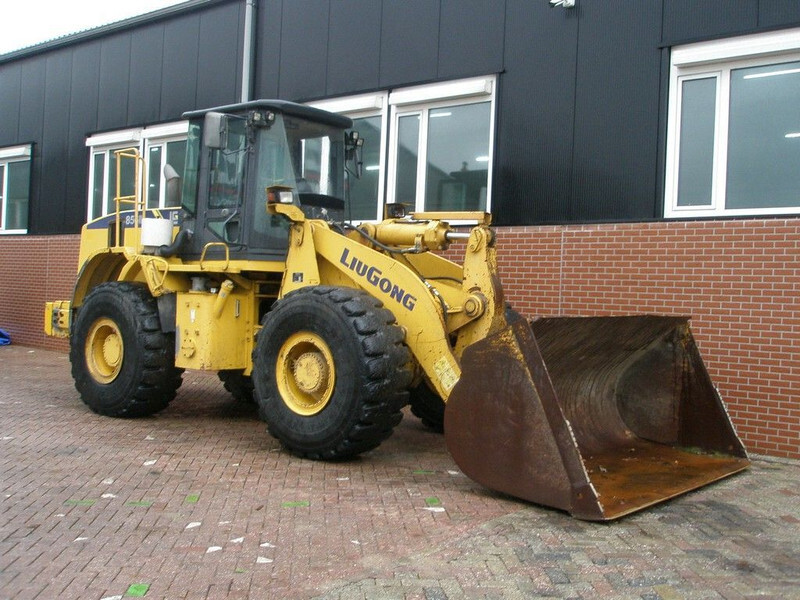 LIUGONG CLG856-3 - Wheel loader: picture 4 LIUGONG CLG856-3 - Wheel loader: picture 4