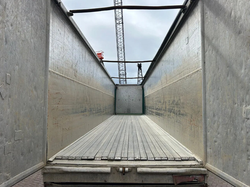 Stas S300ZX - Walking floor semi-trailer: picture 5 Stas S300ZX - Walking floor semi-trailer: picture 5