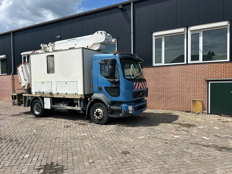 Volvo FL 240 - Truck: picture 2 Volvo FL 240 - Truck: picture 2