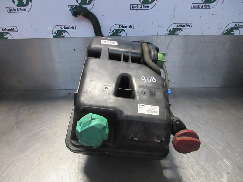 Expansion tank for Truck DAF 1960437 WATERTANK DAF CF XF 450 EURO 6 MODEL 2020: picture 10 Expansion tank for Truck DAF 1960437 WATERTANK DAF CF XF 450 EURO 6 MODEL 2020: picture 10