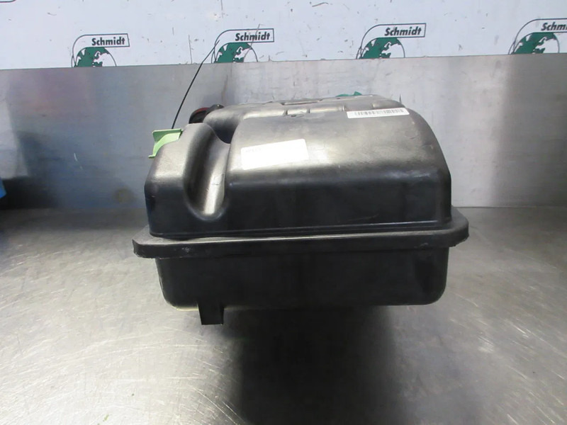 Expansion tank for Truck DAF 1960437 WATERTANK DAF CF XF 450 EURO 6 MODEL 2020: picture 14 Expansion tank for Truck DAF 1960437 WATERTANK DAF CF XF 450 EURO 6 MODEL 2020: picture 14