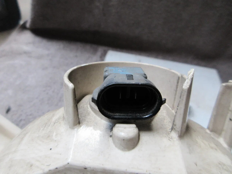 Fog light for Truck DAF 2032701 // 2032702 MISTLAMP R+L DAF XF CF EURO 6 MODEL 2018: picture 6
