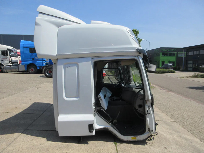 DAF DAF CF 410 EURO 6 MODEL 2021 VOOR ONDERDELEN DONOR EURO 6 - Cab and interior for Truck: picture 3 DAF DAF CF 410 EURO 6 MODEL 2021 VOOR ONDERDELEN DONOR EURO 6 - Cab and interior for Truck: picture 3