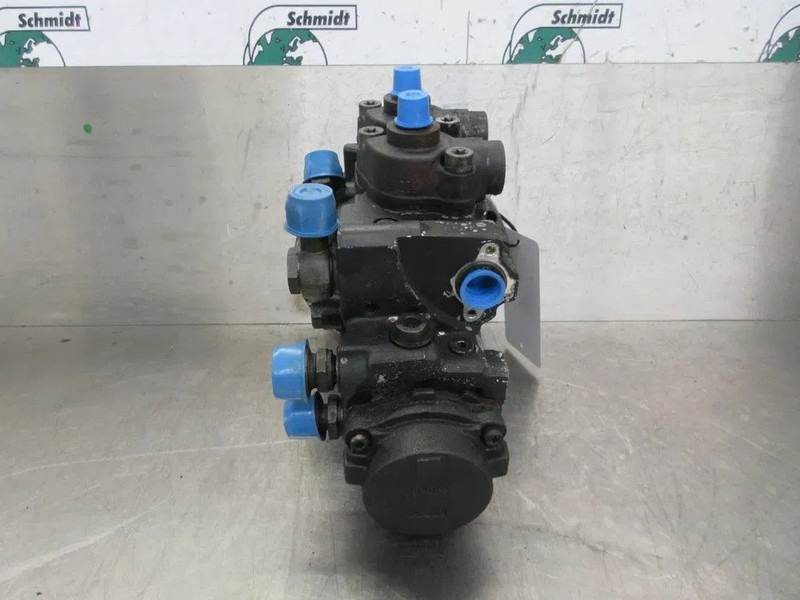 Iveco 5801486599 BRANSTOFPOMP IVECO S WAY & HI WAY EURO 6 - Fuel pump for Truck: picture 2 Iveco 5801486599 BRANSTOFPOMP IVECO S WAY & HI WAY EURO 6 - Fuel pump for Truck: picture 2