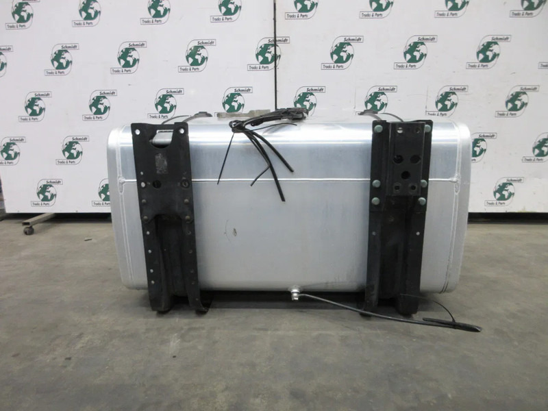 MAN 81.12201-5967 // 81.12201-5887 // 580 LITER MAN 18.420 TGX EURO 6 MODEL 2021 - Fuel tank for Truck: picture 5 MAN 81.12201-5967 // 81.12201-5887 // 580 LITER MAN 18.420 TGX EURO 6 MODEL 2021 - Fuel tank for Truck: picture 5