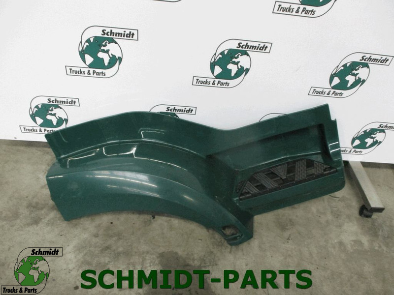Mercedes-Benz A 960 666 80 03 Antos Instap rechts - Cab and interior for Truck: picture 1 Mercedes-Benz A 960 666 80 03 Antos Instap rechts - Cab and interior for Truck: picture 1